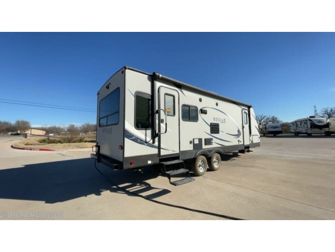 2018 Dutchmen Kodiak ULTRA LITE 264RLSL - Used Travel Trailer For Sale by RV Depot in Cleburne , Texas