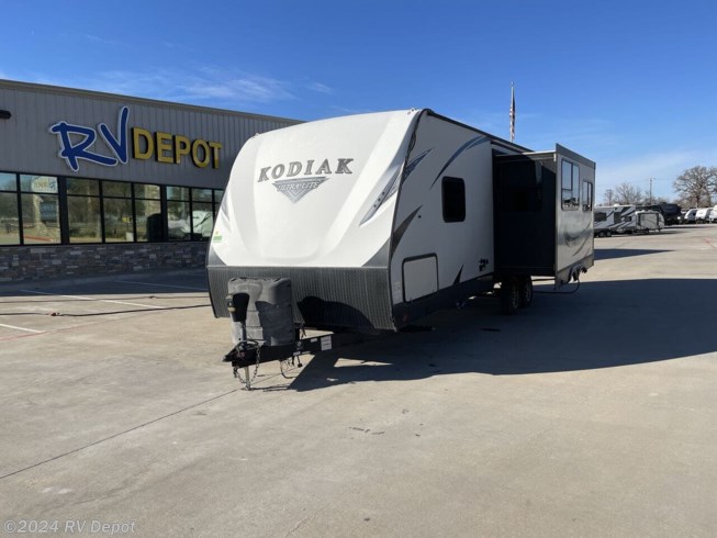 Used 2018 Dutchmen Kodiak ULTRA LITE 264RLSL available in Cleburne , Texas