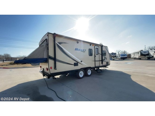 2018 Keystone Bullet Crossfire 2190EX - Used Travel Trailer For Sale by RV Depot in Cleburne , Texas