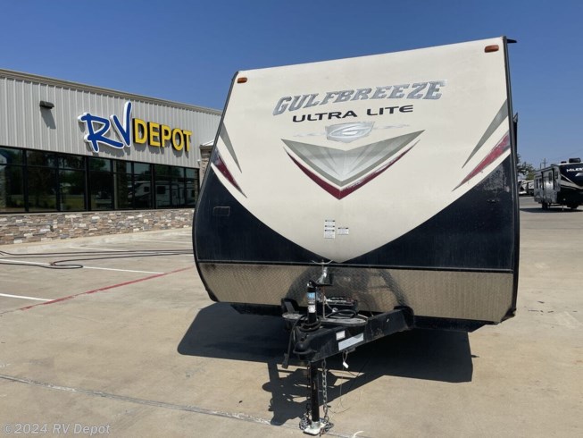 Used 2015 Gulf Stream Gulf Breeze 28RLF available in Cleburne , Texas