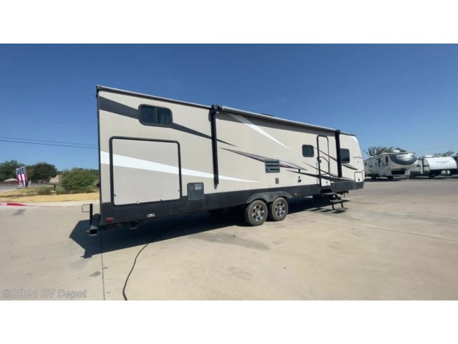 2016 Skyline Layton 305BH - Used Travel Trailer For Sale by RV Depot in Cleburne , Texas