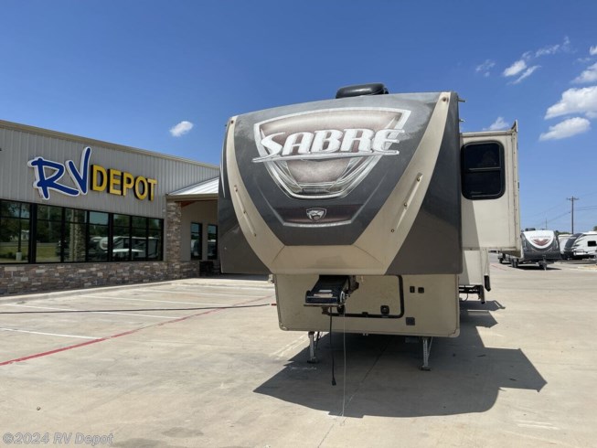 Used 2014 Palomino Sabre 34REQS-6 available in Cleburne , Texas