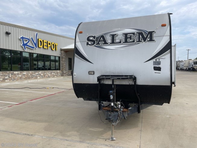 Used 2014 Forest River Salem 27RLSS available in Cleburne , Texas