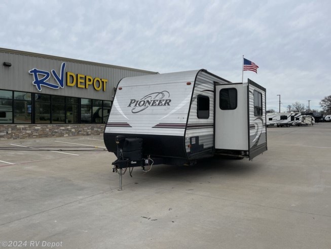 Used 2017 Heartland Pioneer RG28 available in Cleburne , Texas