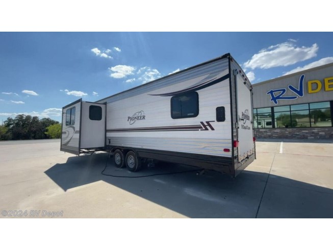 2017 Heartland Pioneer RG28 - Used Toy Hauler For Sale by RV Depot in Cleburne , Texas