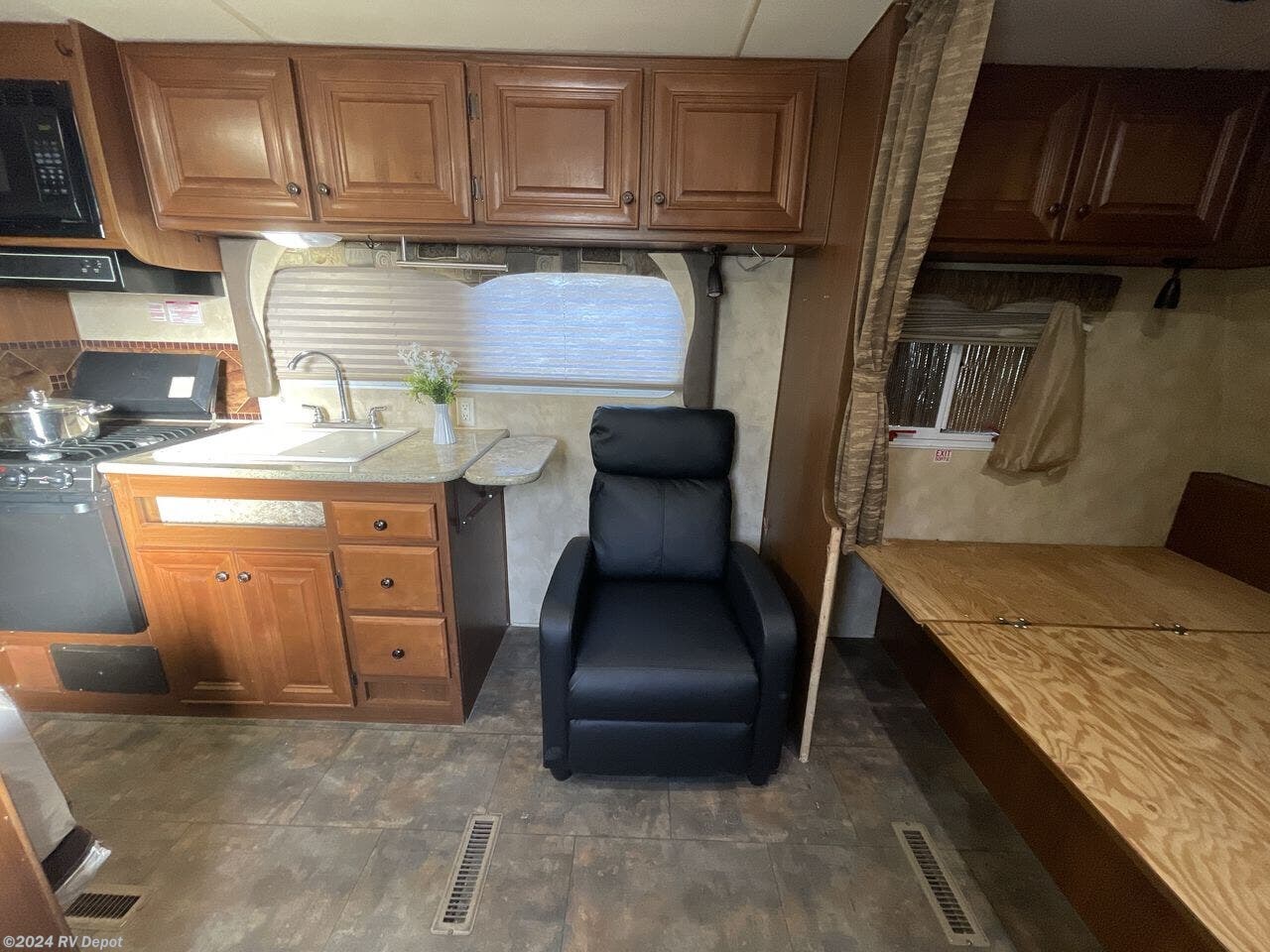 2012 Northwood Arctic Fox 22H RV for Sale in Cleburne, TX 76033 | 70025