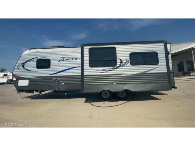 2017 Zinger Z1 27RL by CrossRoads from RV Depot in Cleburne , Texas