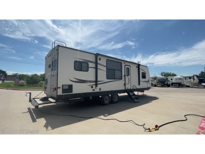 2016 Heartland Trail Runner 27RKS - Used Travel Trailer For Sale by RV Depot in Cleburne , Texas
