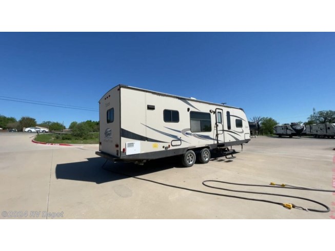 2015 Coachmen Freedom Express 305R - Used Travel Trailer For Sale by RV Depot in Cleburne , Texas