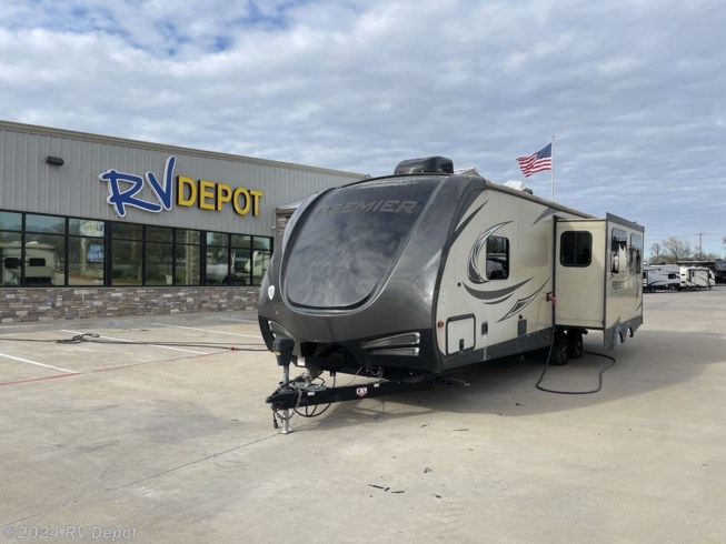 Used 2018 Keystone Premier 30RIPR available in Cleburne , Texas