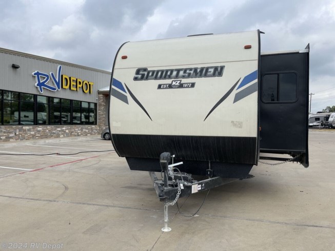 Used 2021 K-Z Sportsmen 363RL available in Cleburne , Texas