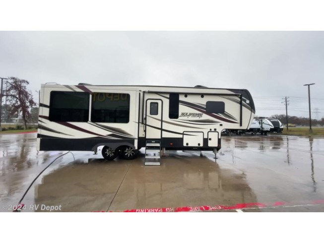2018 Alpine 3011RE by Keystone from RV Depot in Cleburne , Texas