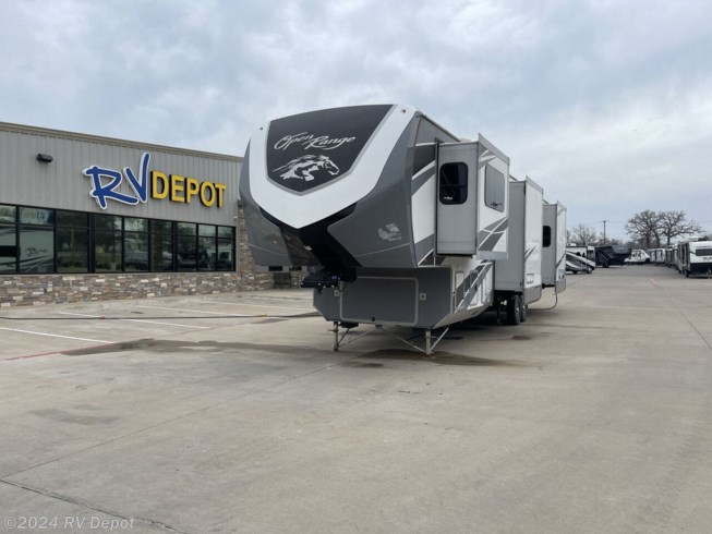 Used 2018 Highland Ridge Open Range 3X387RBS available in Cleburne , Texas