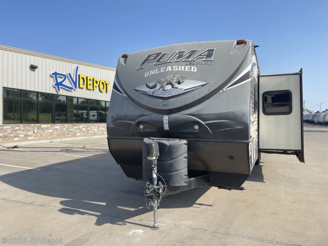 Used 2015 Palomino Puma Unleashed 30THS available in Cleburne , Texas