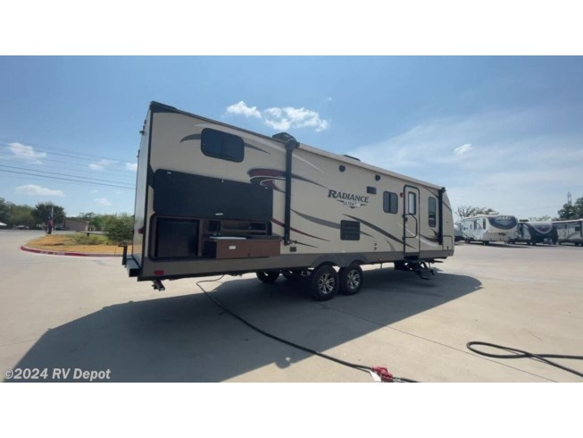 2018 Cruiser RV Radiance 28QD - Used Travel Trailer For Sale by RV Depot in Cleburne , Texas