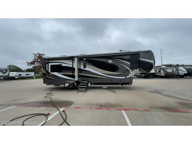 2018 Landmark LOUISVILLE by Heartland from RV Depot in Cleburne , Texas