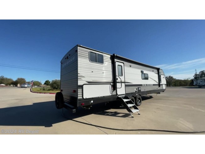 2023 Heartland Trail Runner 31DB - Used Travel Trailer For Sale by RV Depot in Cleburne , Texas