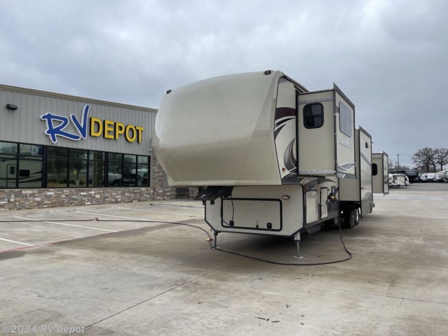 Used 2017 Forest River SANIBEL 3901FL available in Cleburne , Texas
