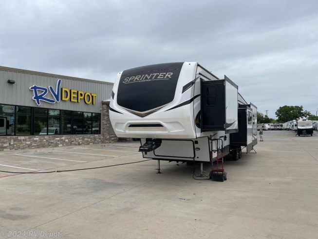 Used 2021 Keystone Sprinter 3590LFT available in Cleburne , Texas