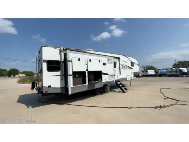 2020 Highland Ridge Mesa Ridge 335MBH - Used Fifth Wheel For Sale by RV Depot in Cleburne , Texas
