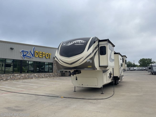 Used 2019 Grand Design Solitude 375RES available in Cleburne , Texas