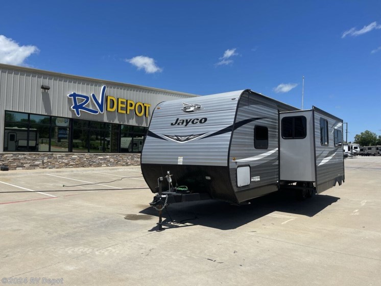 Used 2020 Jayco JAYFLIGHT 286BHSW available in Cleburne, Texas