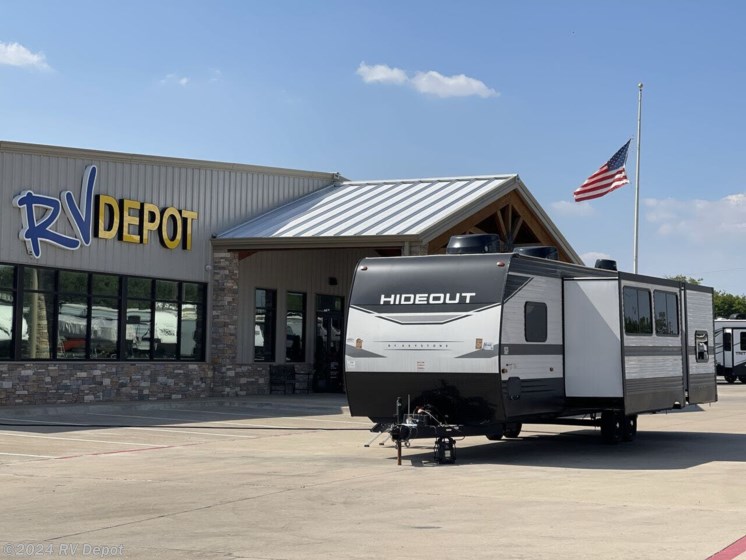 Used 2023 Keystone Hideout 31BRD available in Cleburne, Texas