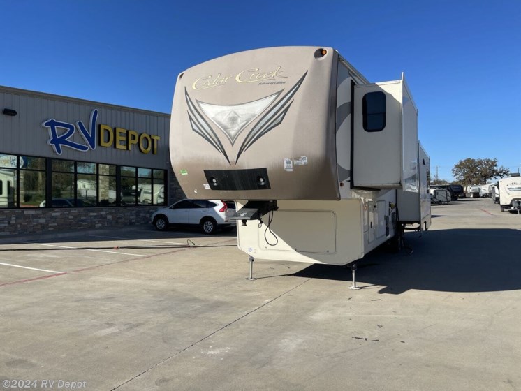 Used 2016 Forest River Cedar Creek 36CKTS available in Cleburne, Texas