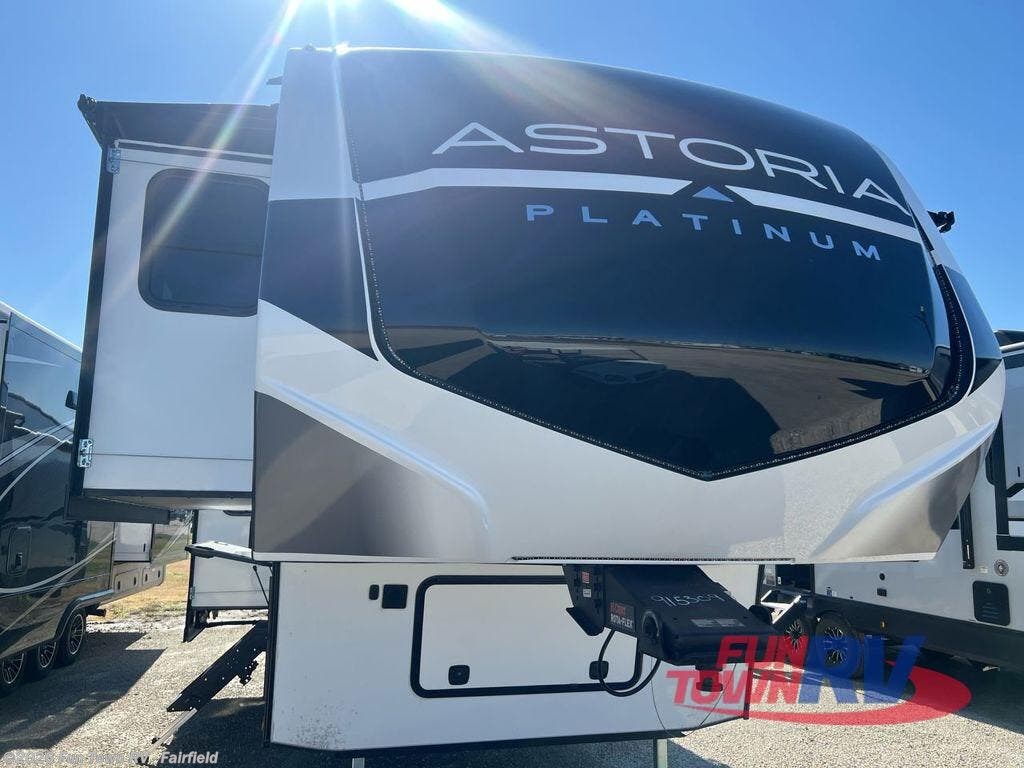 2025 Astoria 3803FLP by Dutchmen from Fun Town RV - Fairfield in Fairfield, Texas