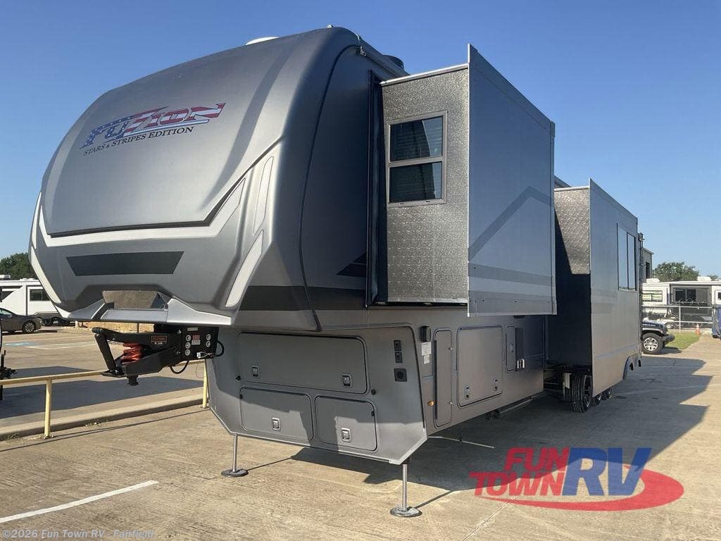 New 2025 Keystone Fuzion 440 available in Fairfield, Texas
