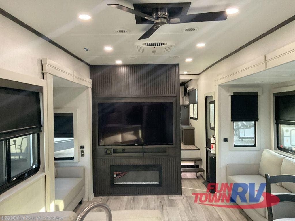 2026 Alpine 3910RK by Keystone from Fun Town RV - Fairfield in Fairfield, Texas