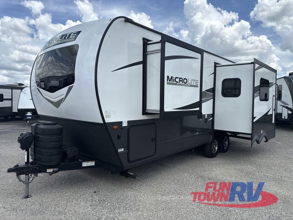 Used 2024 Forest River Flagstaff Micro Lite 25SRK available in Fairfield, Texas