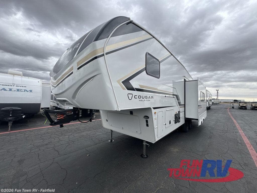 New 2026 Keystone Cougar Half-Ton 28RLI available in Fairfield, Texas
