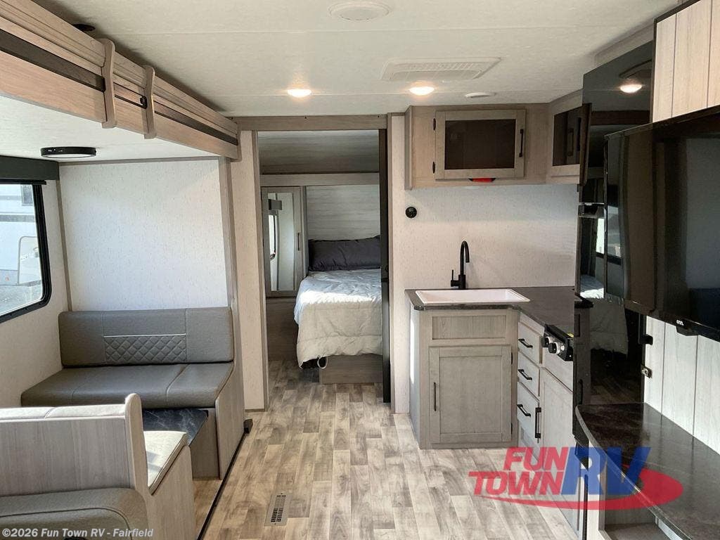 2023 Kodiak SE 26SRB by Dutchmen from Fun Town RV - Fairfield in Fairfield, Texas