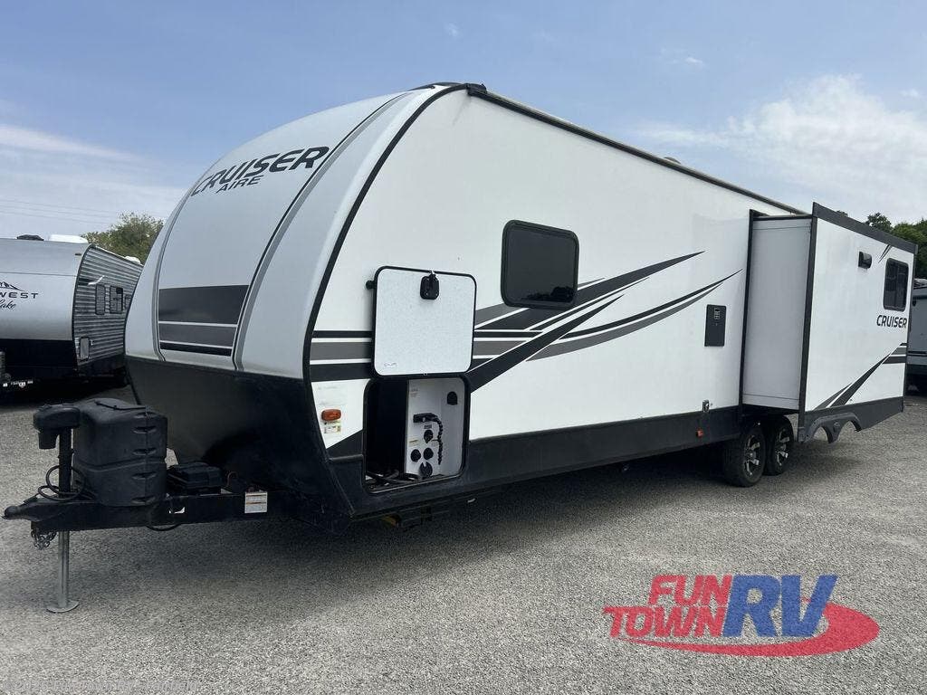 Used 2022 CrossRoads Cruiser Aire 30RLS available in Fairfield, Texas