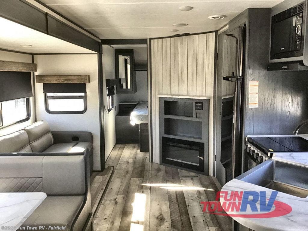 2023 Aspen Trail 2850BHS by Dutchmen from Fun Town RV - Fairfield in Fairfield, Texas