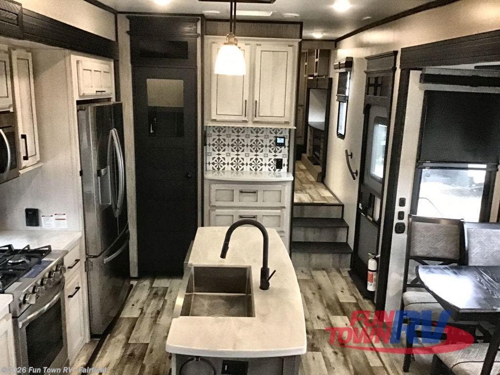 2022 Durango Gold G356RLQ by K-Z from Fun Town RV - Fairfield in Fairfield, Texas