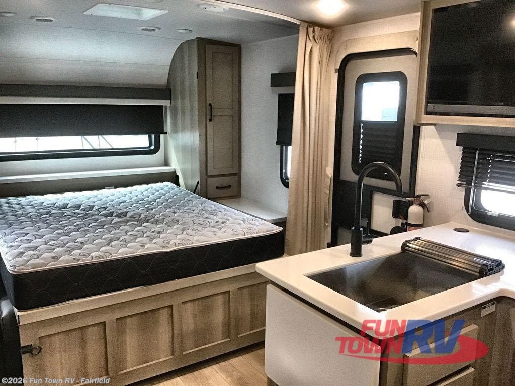 2025 Flagstaff Micro Lite 25BRDS by Forest River from Fun Town RV - Fairfield in Fairfield, Texas