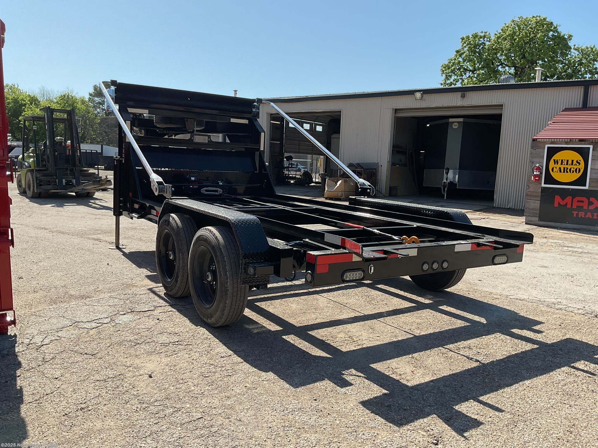 New 2025 MAXX-D ROX8314G available in Fort Worth, Texas