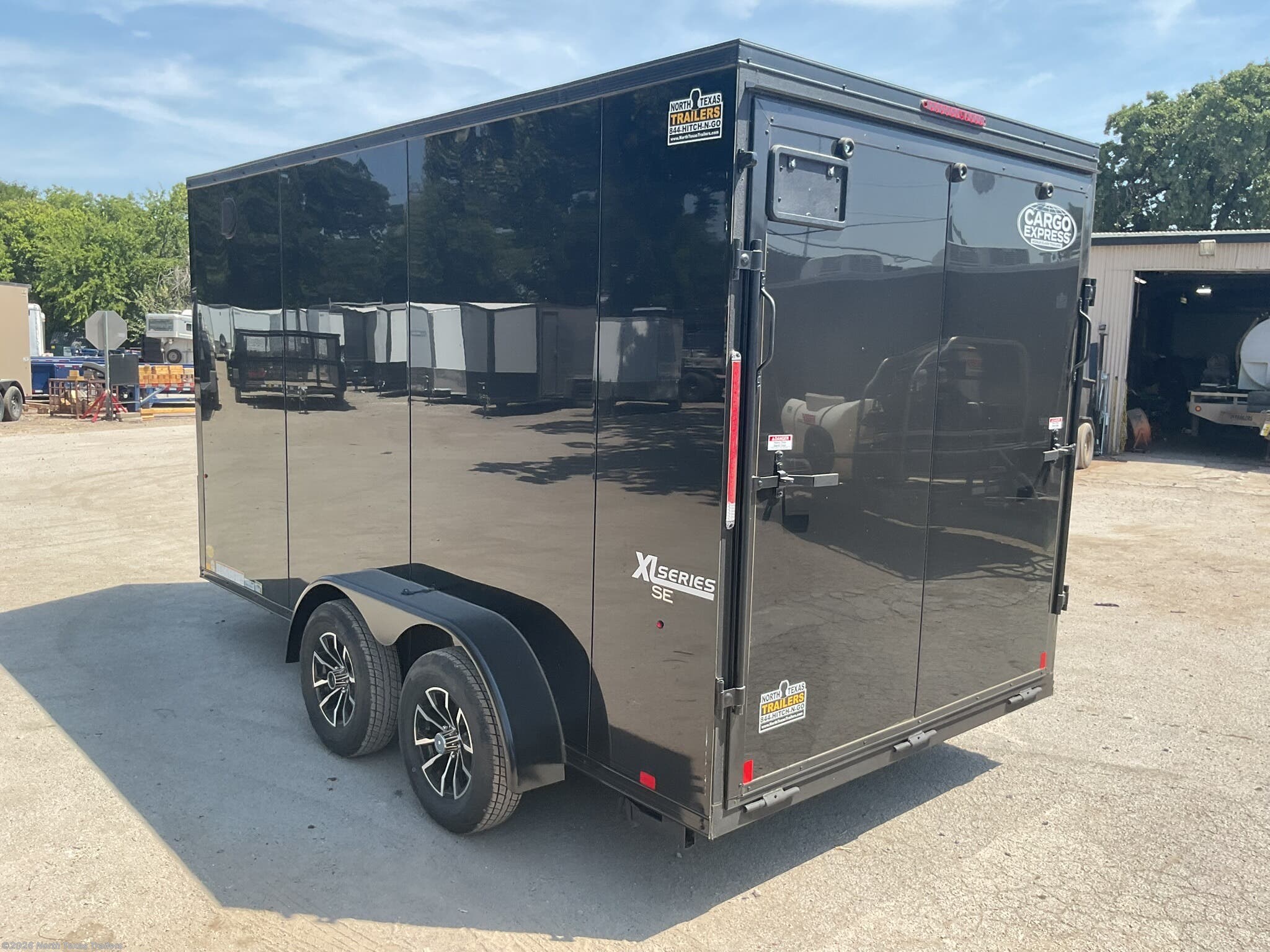 2027 7K Enclosed Cargo Trailer photo 3