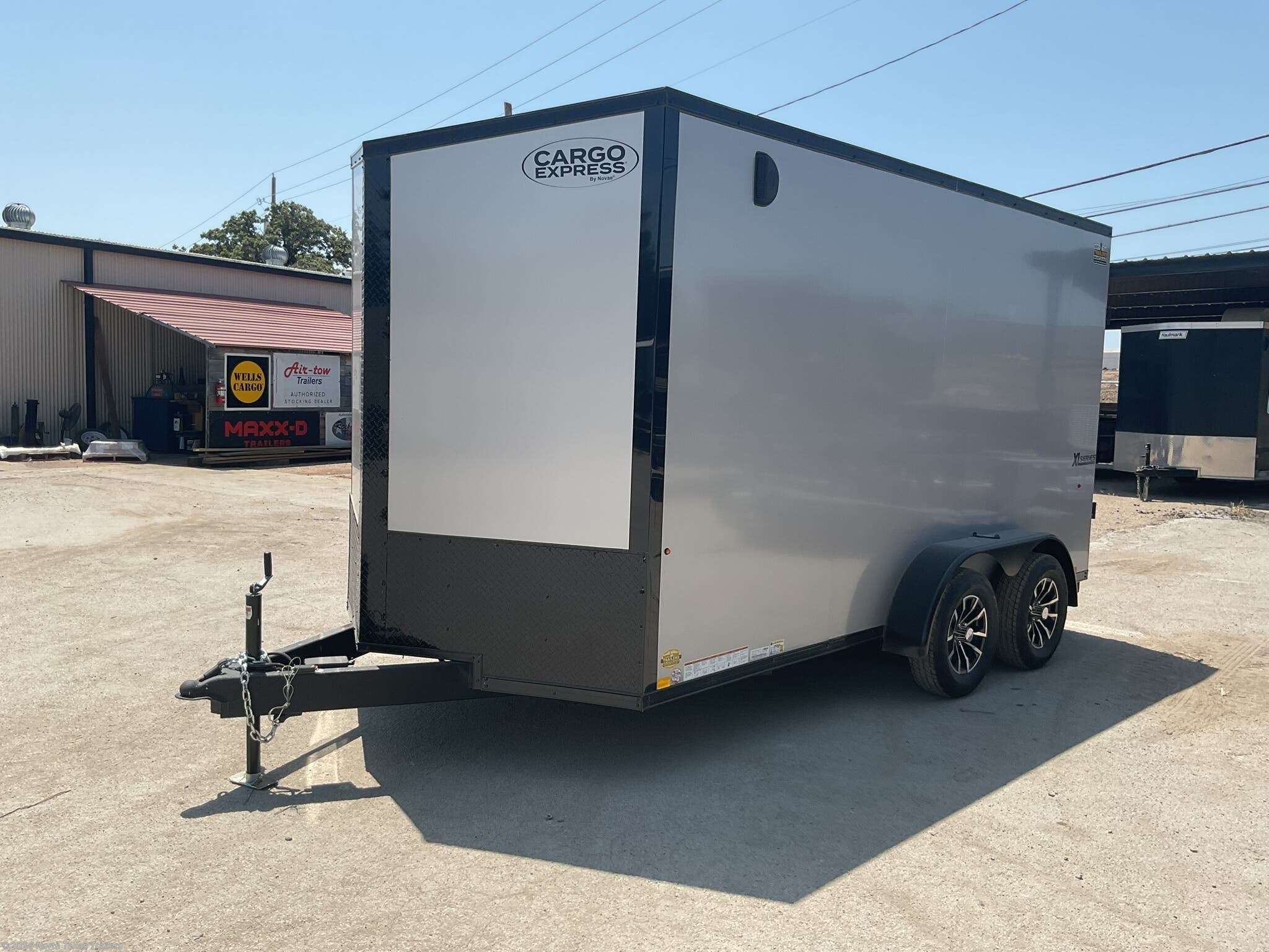 2027 7K Enclosed Cargo Trailer photo 2