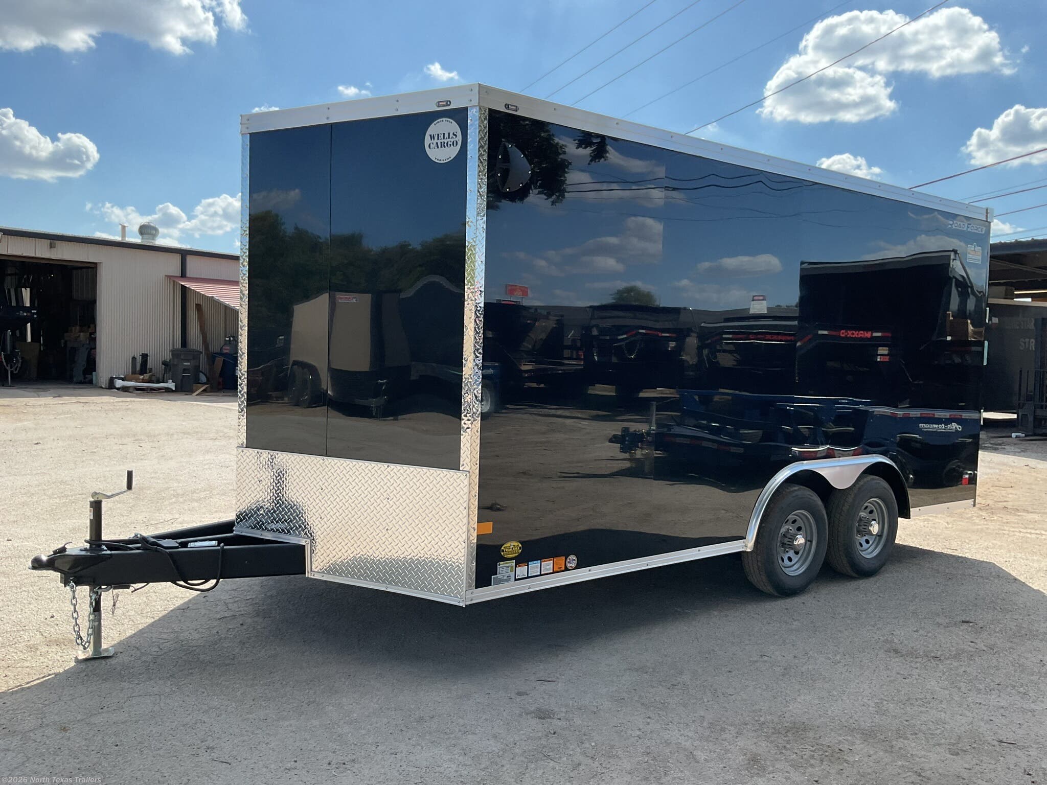 2027 Wells Cargo RFV8516T3 photo 2