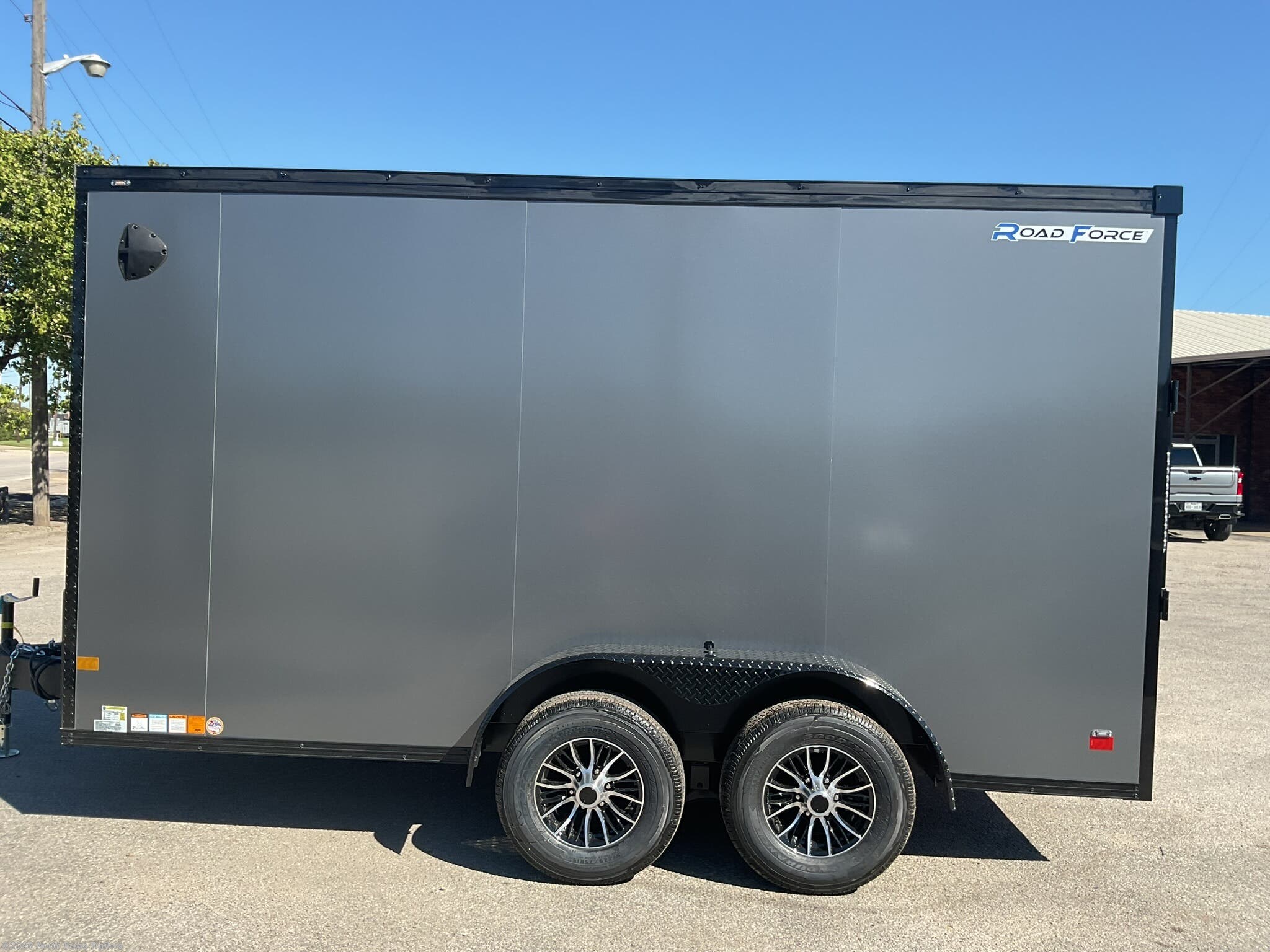 2027 Wells Cargo RFV714T3 photo 3