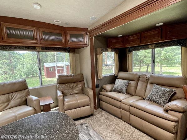 2018 Northwood Arctic Fox Grande Ronde 29-5T - Used Fifth Wheel For Sale by For Sale By Owner in Challis, Idaho features Oven, Surround Sound System, Water Heater, Auxiliary Battery, Luggage Rack