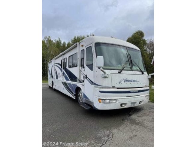 Used 2000 Fleetwood American Tradition available in Saint David , Maine