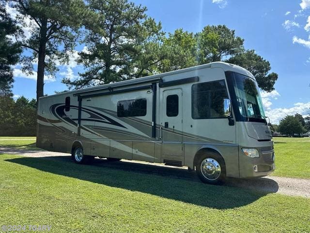 Used 2015 Winnebago Adventurer 38Q available in Virginia Beach, Virginia