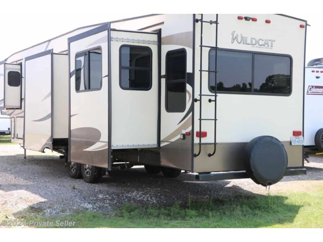 2018 Wildcat 375MC by Forest River from LISSETTE in Sacramento, California