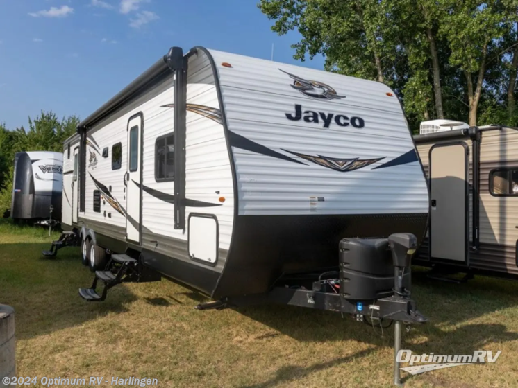 Used 2019 Jayco Jay Flight SLX Western Edition 324BDS available in La Feria, Texas