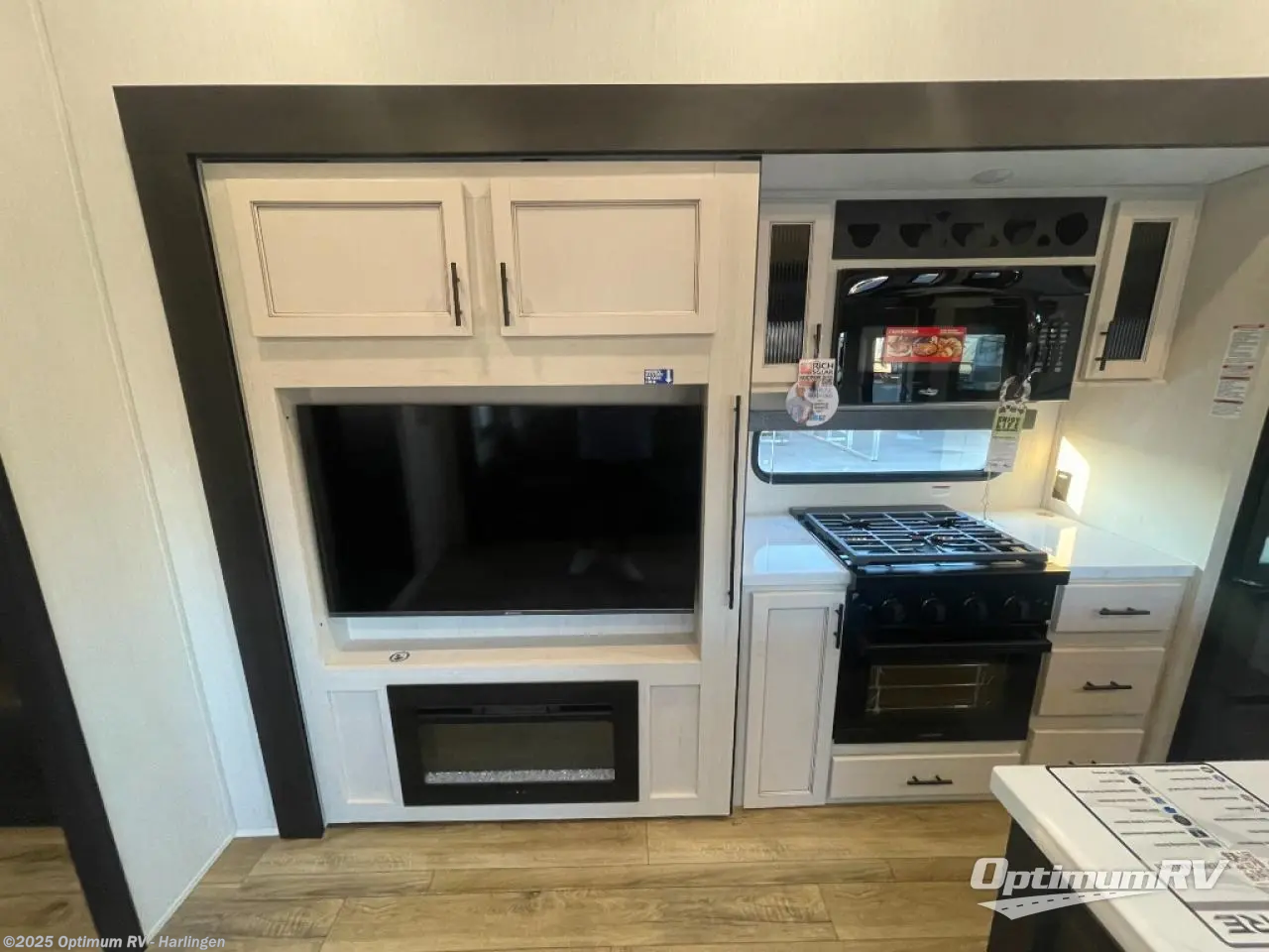 2025 Forest River Sabre 38DBL RV for Sale in La Feria, TX 78559