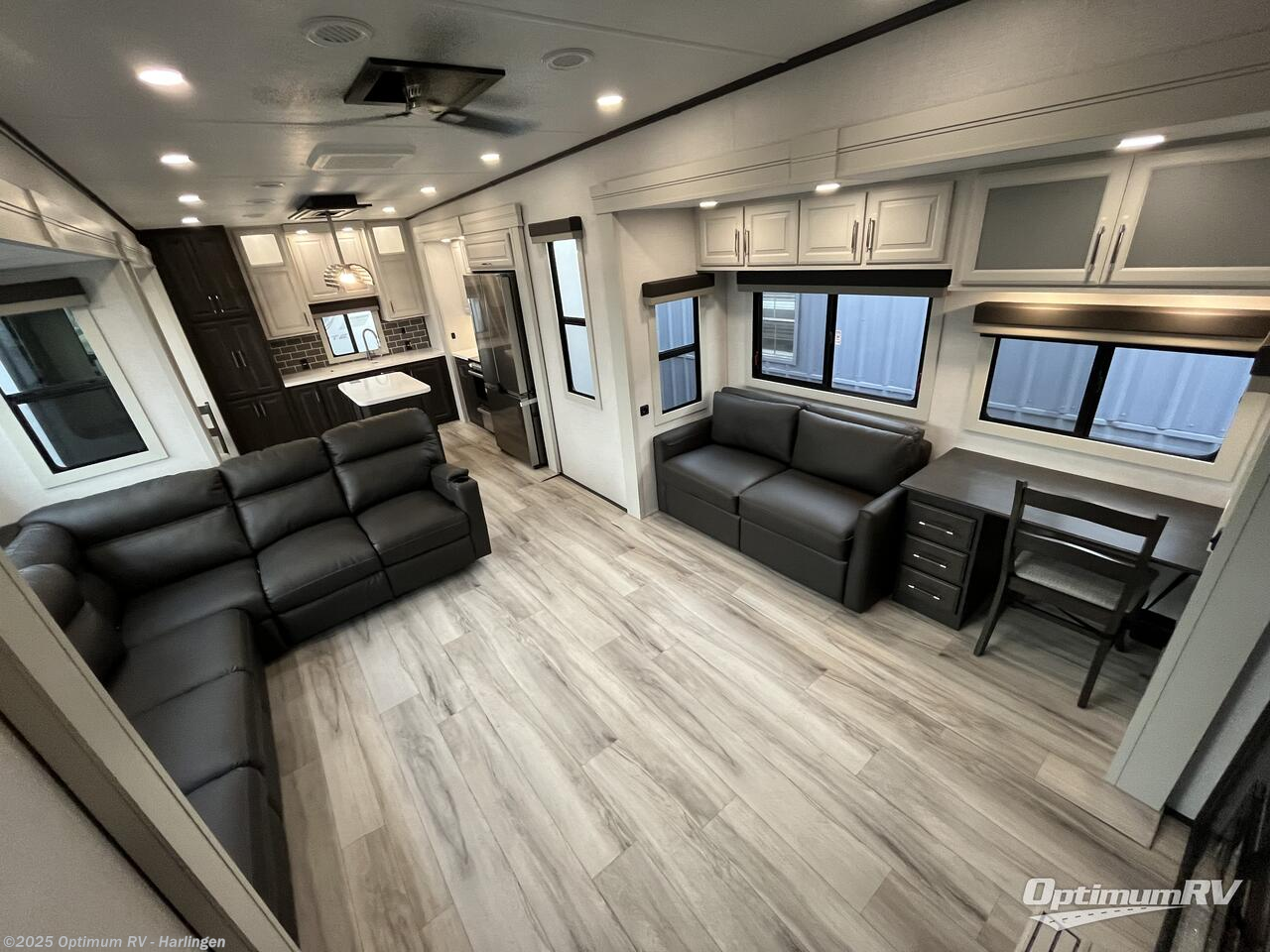 New 2025 Keystone Alpine Avalanche Edition 366LS available in La Feria, Texas